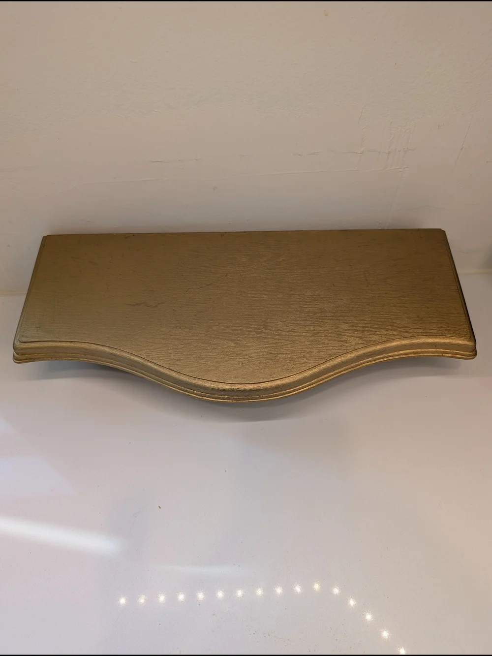 VTG Hollywood Regency Ornate Gold Resin Wall Shelf 16.5” Ledge